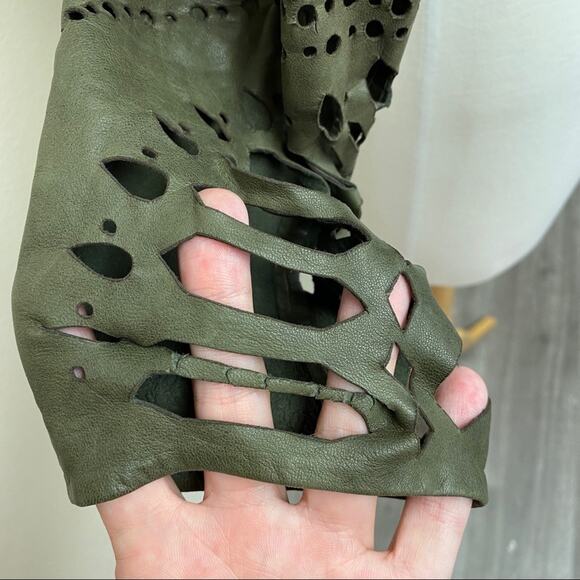 Haute Hippie Laser Cut Shrug Jacket Olive XS - Picture 6 of 12
